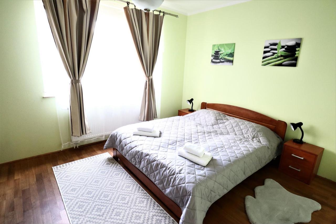 Apartment Fox Karlovy Vary Dış mekan fotoğraf